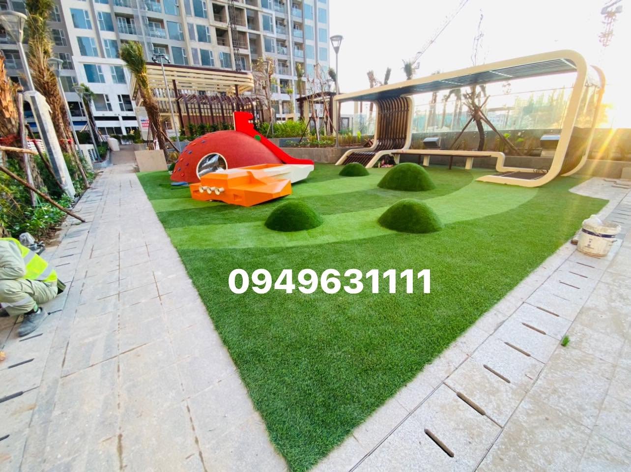 Cỏ nhân tạo nguyên sinh mức kinh phí hợp lý và màu sắc sáng